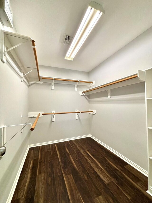 2528 Attwater Way, League City, TX 77573 - walk in closet featuring wood finished floors