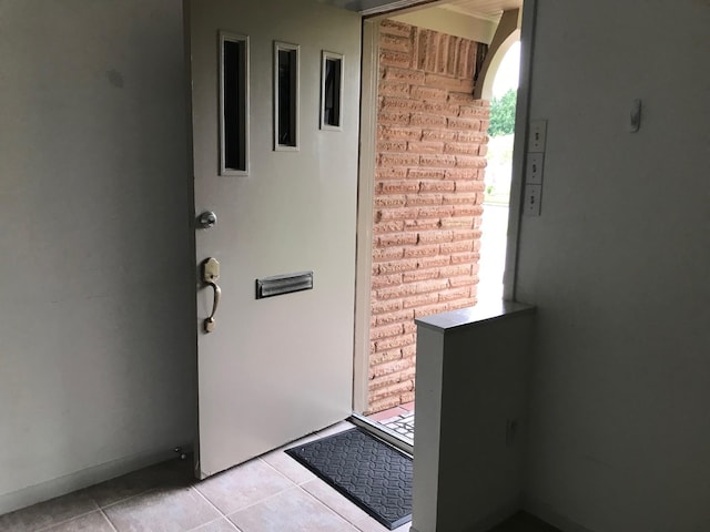 5471 Kuldell Dr, Houston, TX 77096 - view of exterior entry with brick siding