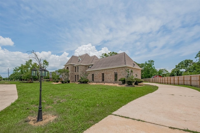 6802 Plantation Dr, Baytown, TX 77523 - photo 2