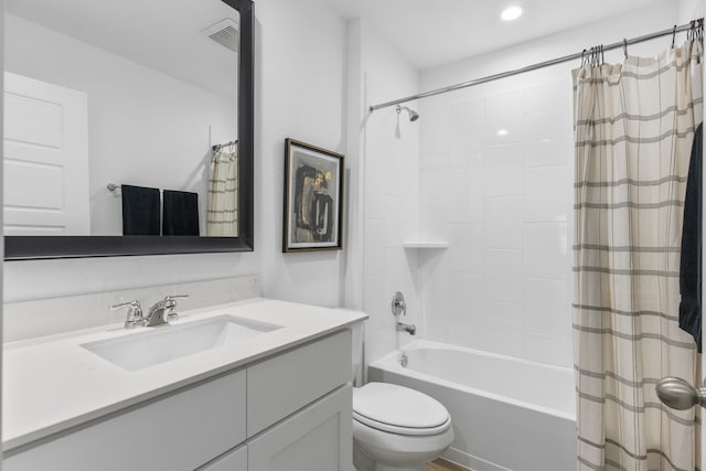 1503 Crete Is, Iowa Colony, TX 77583 - bathroom with toilet, vanity, shower / bath combo with shower curtain, and recessed lighting