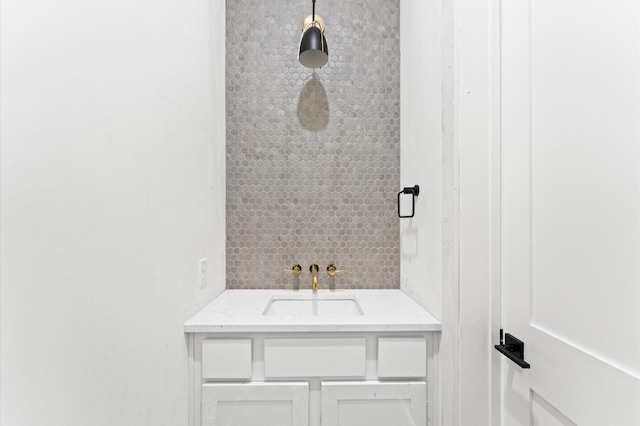 2918 Michaux St, Houston, TX 77009 - bathroom featuring a sink