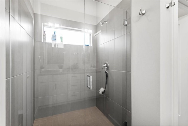 15202 Cavalier Canyon Dr, Lakeway, TX 78734 - bathroom with a shower stall