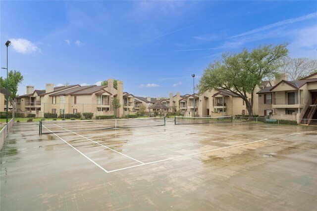 2120 El Paseo St Unit 2901, Houston, TX 77054 - view of tennis court with a residential view
