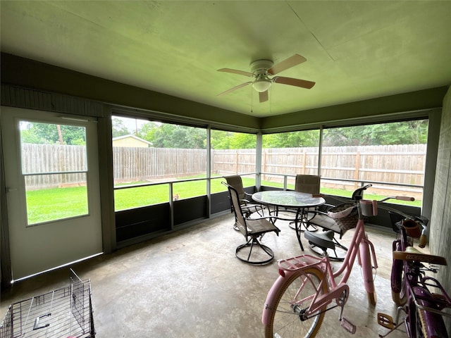 4400 Bethany St, Port Arthur, TX 77642 - sunroom / solarium with a ceiling fan and outdoor dining space