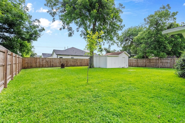 710 Vashti Dr, Houston, TX 77037 - view of yard