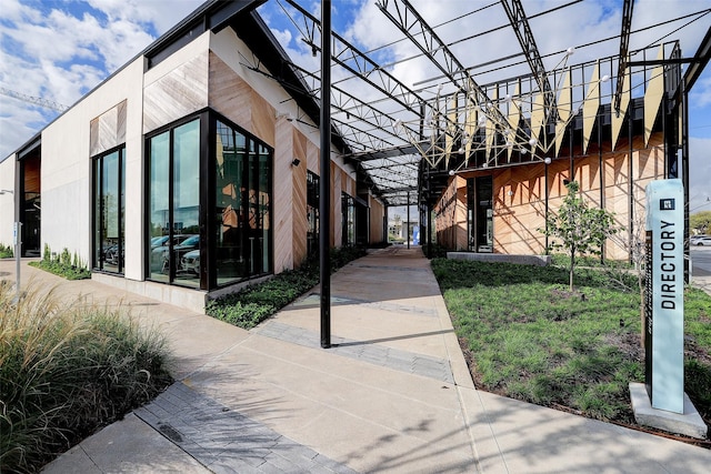 5405 Larkin St, Houston, TX 77007 - view of property exterior