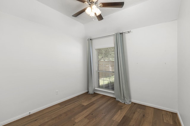 10906 Bernalda Cir, Richmond, TX 77406 - unfurnished room with wood finished floors, a ceiling fan, baseboards, and vaulted ceiling