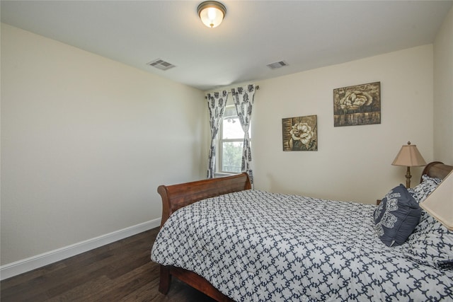 2515 Rainflower Meadow Ln, Katy, TX 77494 - bedroom featuring wood finished floors and baseboards