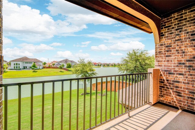 2515 Rainflower Meadow Ln, Katy, TX 77494 - balcony featuring a water view and a residential view