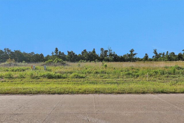 1626 Rd 5702, Cleveland, TX 77327