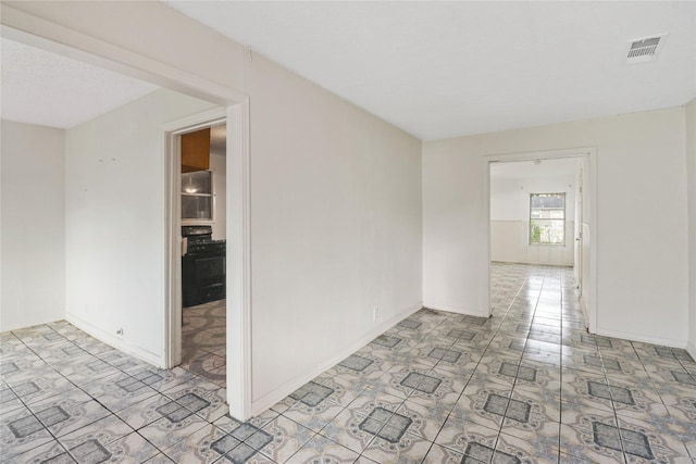 7547 Touchstone St, Houston, TX 77028 - empty room with baseboards