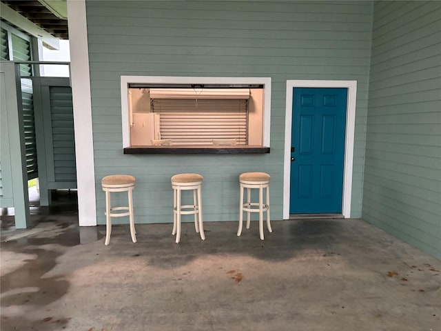 943 Sand Dune Dr, Crystal Beach, TX 77650 - view of exterior entry