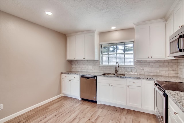 304 Lisa Ct, Friendswood, TX 77546 - photo 3