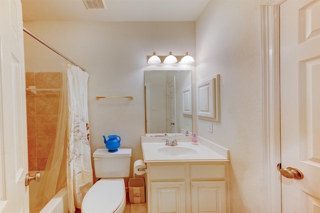 4815 N Pine Brook Way, Houston, TX 77059 - bathroom featuring vanity and shower / bath combination with curtain