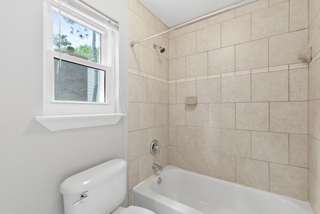 19 Sylvan Forest Dr, The Woodlands, TX 77381 - full bathroom with toilet and bathtub / shower combination