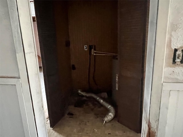 9221 Oliver Rd, Orange, TX 77632 - view of bathroom