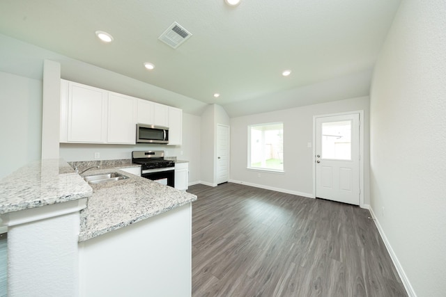1368 Mount Bassie Trl, Conroe, TX 77301 - photo 6