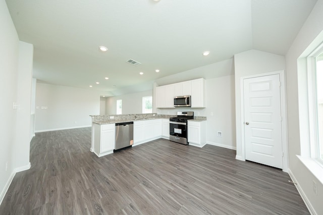1368 Mount Bassie Trl, Conroe, TX 77301 - photo 7