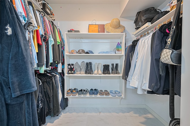 13622 Indian Creek Rd, Houston, TX 77079 - view of walk in closet
