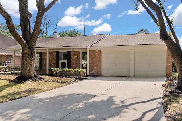 11907 Windlake Dr, Houston, TX 77070 - photo 1