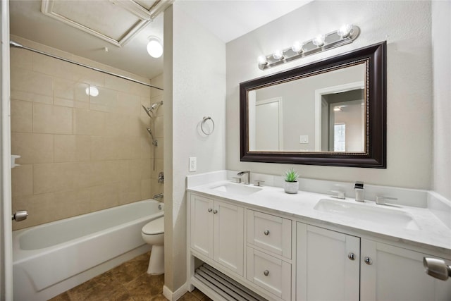 726 Bering Dr Unit F, Houston, TX 77057 - full bath with double vanity and shower / washtub combination