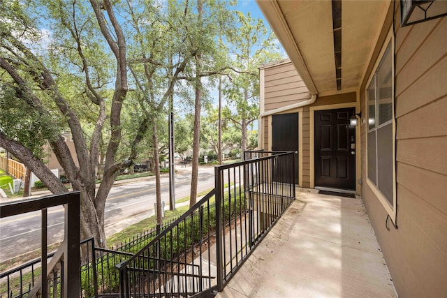 726 Bering Dr Unit F, Houston, TX 77057 - view of covered porch