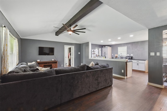 137 Crete St, Normangee, TX 77871 - photo 4