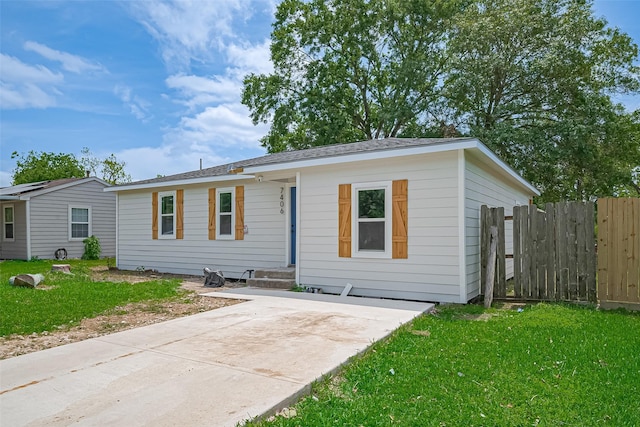 7406 Valeda Dr, Deer Park, TX 77536 - view of single story home