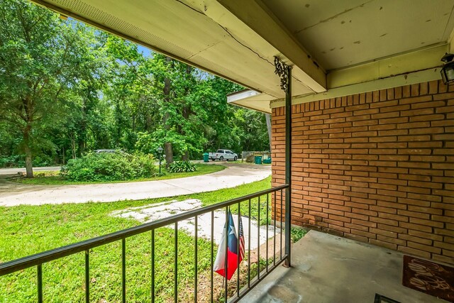 520 Turner St, Conroe, TX 77301 - photo 4