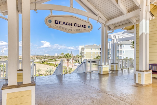 3903 Evening Primrose Dr, Galveston, TX 77554 - view of patio