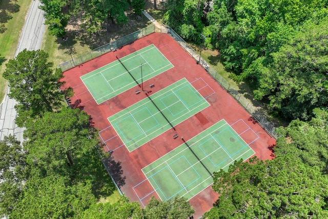 77 S Pine Harbour Dr, Coldspring, TX 77331