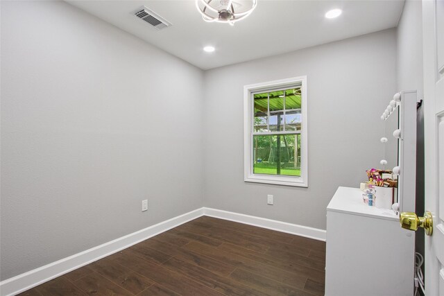 7966 Bonaire St, Houston, TX 77028 - photo 14