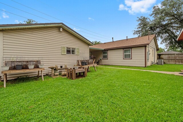 402 Spruce Lake Rd, Houston, TX 77336 - photo 36