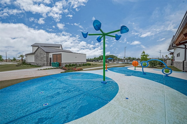 1214 Red Hills Dr, Rosharon, TX 77583 - view of swimming pool featuring a pool
