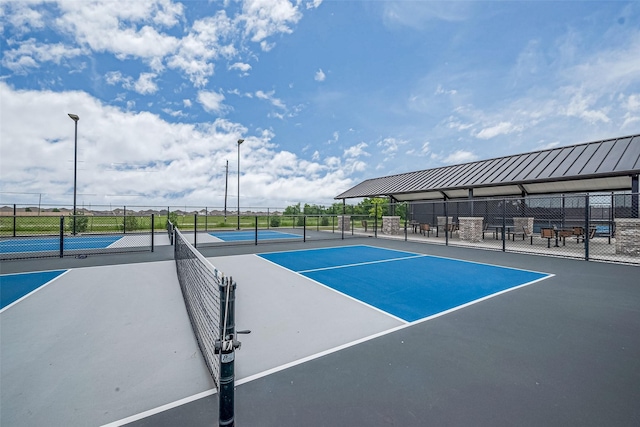 1214 Red Hills Dr, Rosharon, TX 77583 - view of tennis court