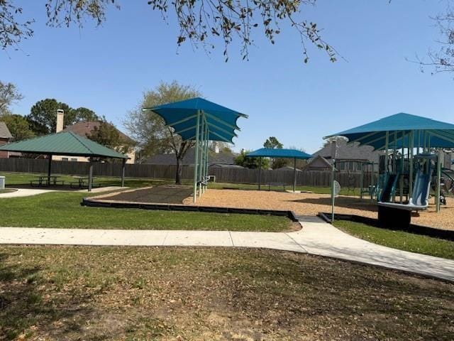 3606 Kilgore Ct, Manvel, TX 77578 - community play area featuring a gazebo