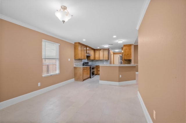 8423 Holiday Ln, Houston, TX 77075 - kitchen with range with two ovens, ornamental molding, tasteful backsplash, baseboards, and light countertops