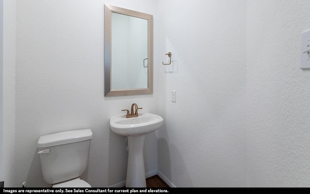 422 Riesling Dr, Alvin, TX 77511 - bathroom with toilet and a sink
