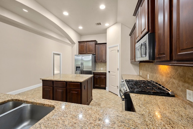 110 Logan Pass Ct, Montgomery, TX 77316 - photo 25
