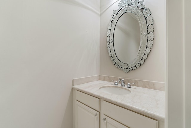 511 S Post Oak Ln Unit 2B, Houston, TX 77056 - bathroom featuring vanity