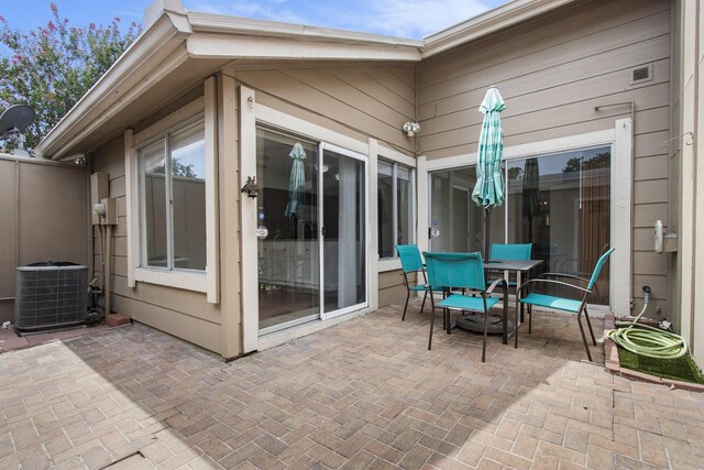 11625 Lakeside Park Dr, Houston, TX 77077 - view of patio / terrace