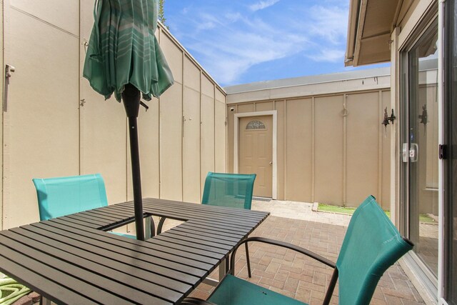 11625 Lakeside Park Dr, Houston, TX 77077 - view of patio / terrace with outdoor dining area