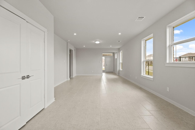 13122 Leisure Cove Dr, Texas City, TX 77568 - empty room featuring baseboards and recessed lighting