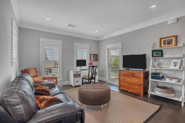 9 Broad St, Galveston, TX 77554 - living room with ornamental molding, recessed lighting, wood finished floors, and baseboards