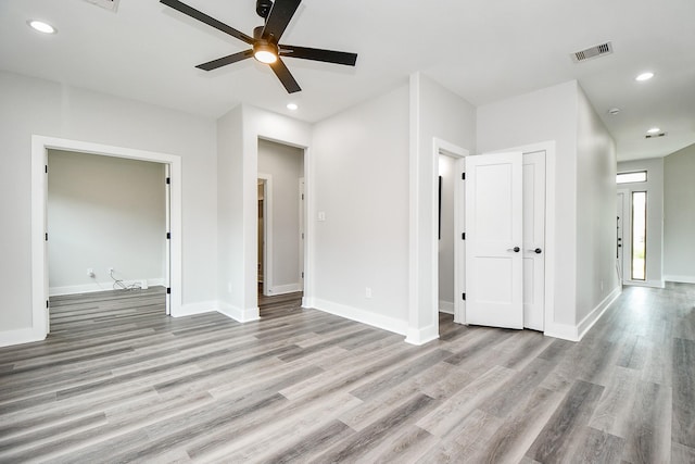 3337 Shelby Cir, Houston, TX 77051 - unfurnished room featuring a ceiling fan, light wood-type flooring, recessed lighting, and baseboards