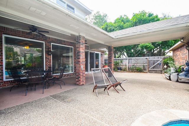 7103 Adobe Meadows Ct, Sugar Land, TX 77479 - view of patio / terrace featuring ceiling fan and a gate