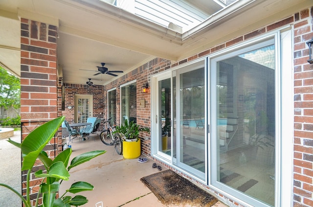 7103 Adobe Meadows Ct, Sugar Land, TX 77479 - view of patio / terrace with ceiling fan