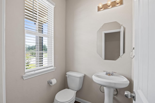 14008 Paddlefish Dr, Conroe, TX 77384 - half bath featuring toilet