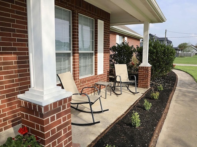 2862 Dees Cir, Sealy, TX 77474 - view of covered porch