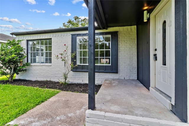 3805 19th St N, Texas City, TX 77590 - doorway to property with brick siding